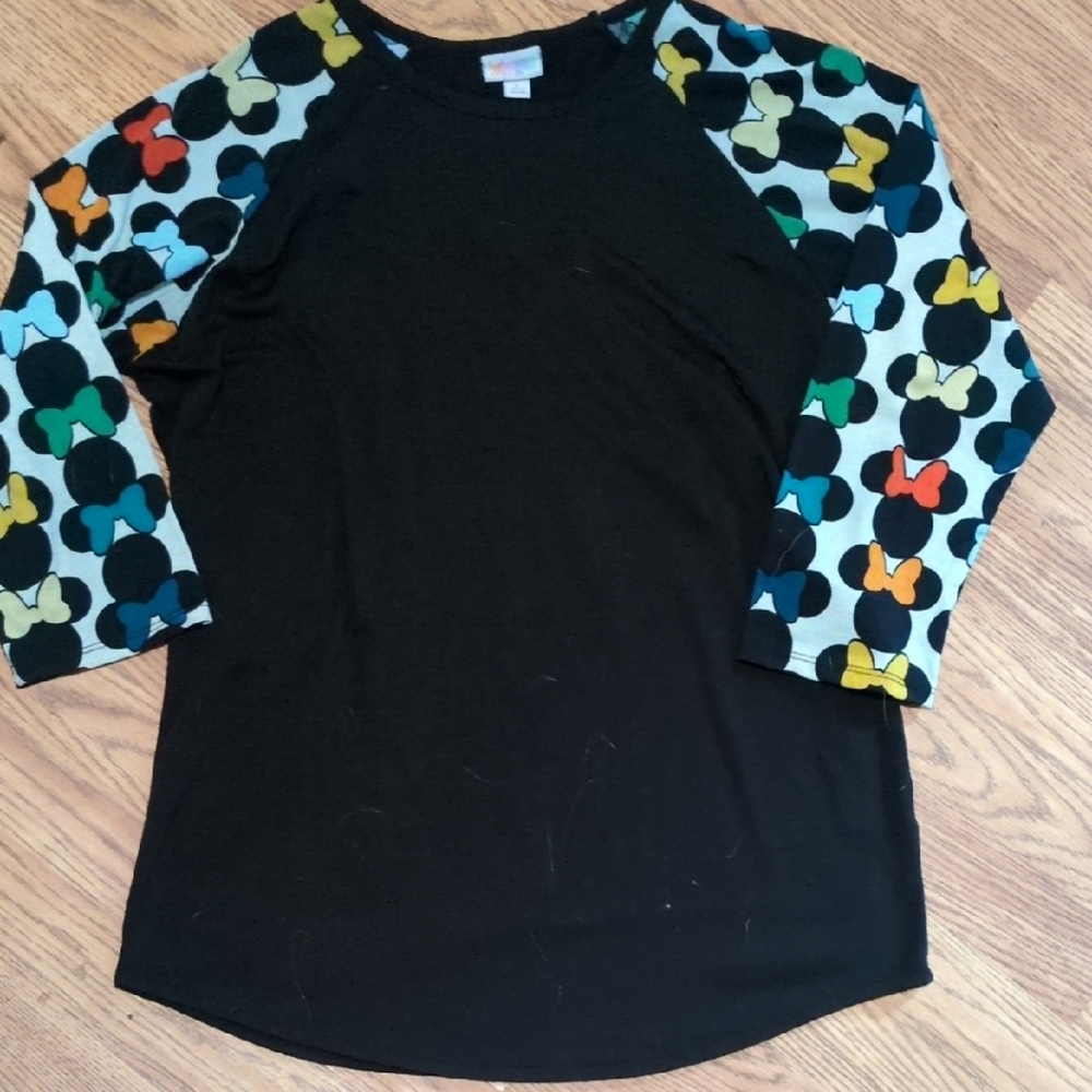 LuLaRoe Women's Black Shirt with Minnie Mouse Disney